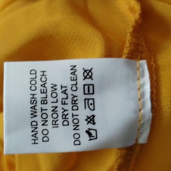 NWT Story On mustard mini dress w V neckline, ruffle SO CUTE! - Picture 15 of 16